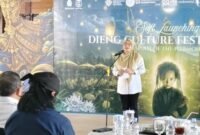 Bupati Banjarnegara Amalia Desiana memberi sambutan dalam peluncuran awal (soft launching) Dieng Culture Festival (DCF) XVI Tahun 2026 di Pendopo Dipayudha Adigraha, Kabupaten Banjarnegara, Jawa Tengah, Rabu (3/6/2026). (Istimewa/Wawasannews)
